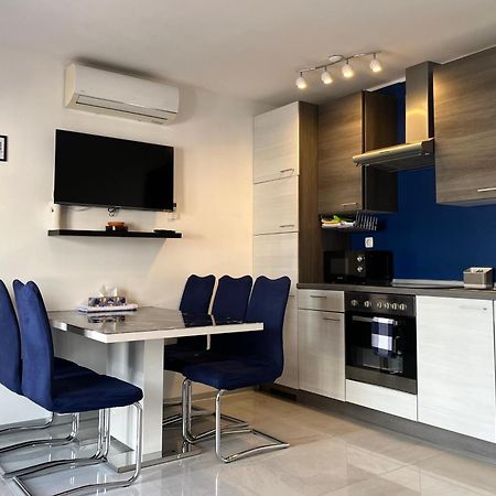 Apartments Ostojic Крк Экстерьер фото